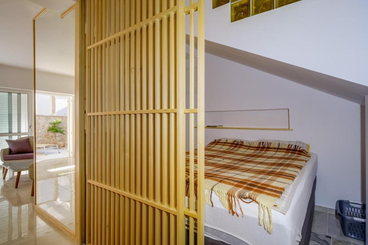 Elegant Apartment Iris มาลีโลชินจ์ ภายนอก รูปภาพ
